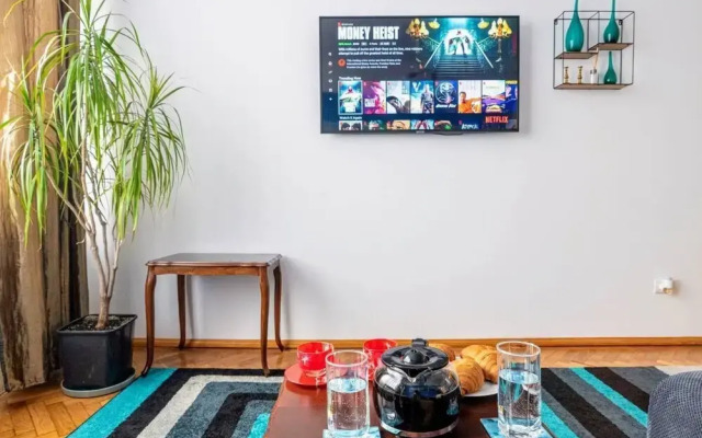 Modern & Stylish Apt of City 5min Beach