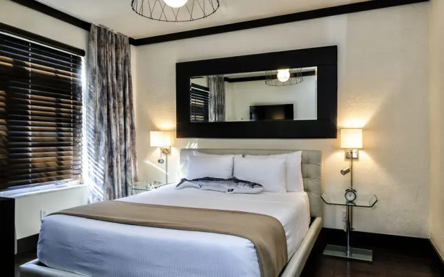 Lincoln Arms Suites