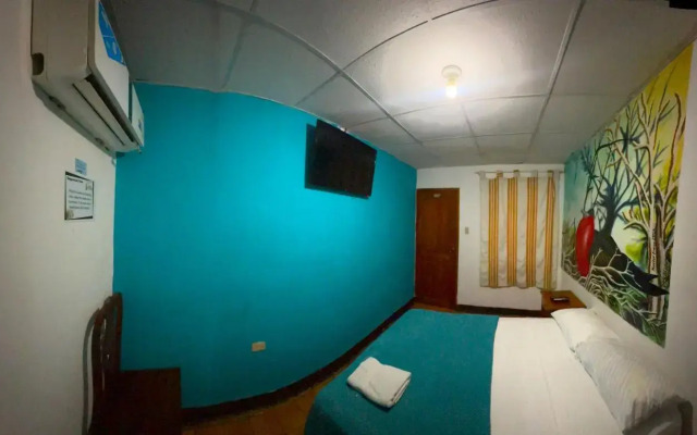 Hostal Puerto Ayora