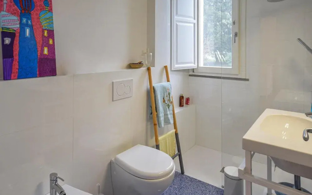 Stunning Home in Orentano With 2 Bedrooms and Wifi
