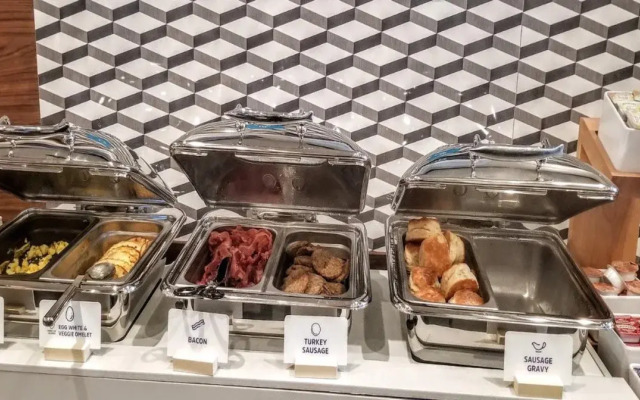 Holiday Inn Express Hotel & Suites Carlsbad Beach by IHG