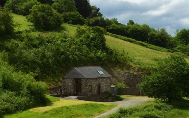 Holiday Home Llety'r Cwm