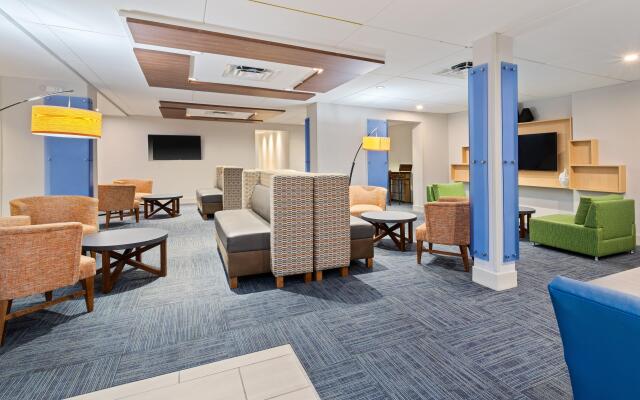 Holiday Inn Express Ft. Lauderdale Cruise-Airport by IHG