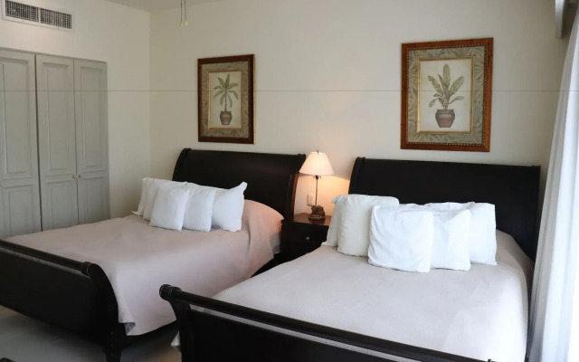 Porto Bello Gran Marina by GuruHotel