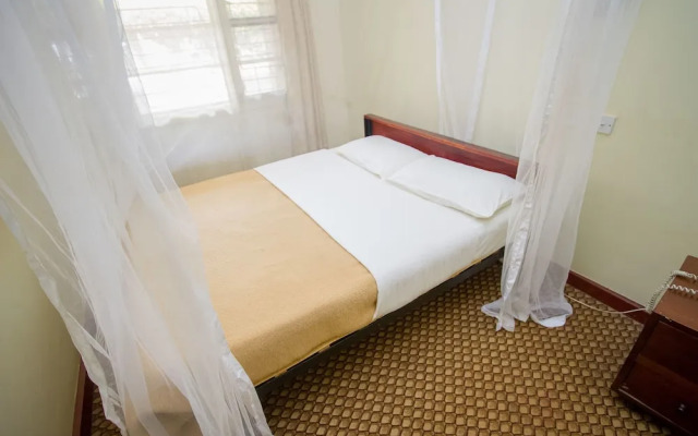 Travel Hotel