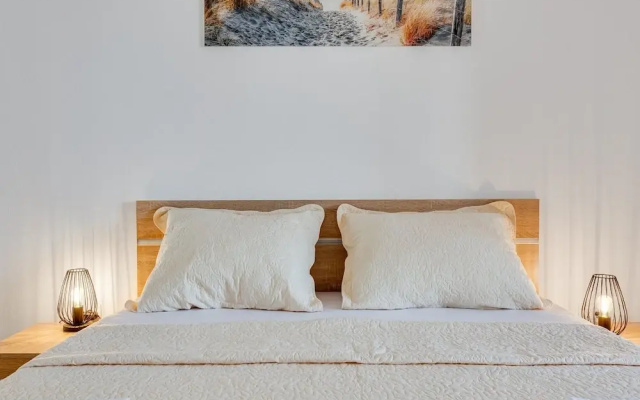 Rina Apartments