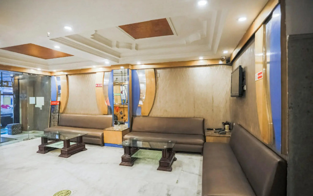 OYO 79246 Collection O Chand Palace