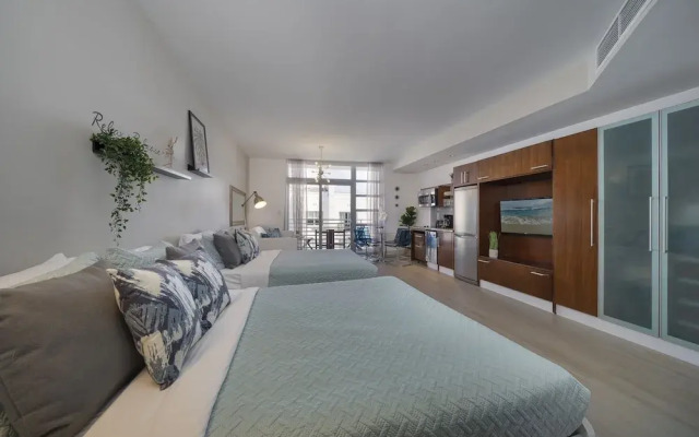 Strand on Ocean by Sunnyside Hotels