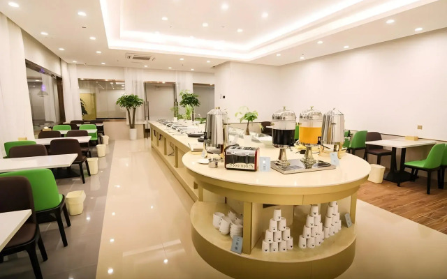 GreenTree Inn Huaibei Xiangshan District Guogou Square Hotel