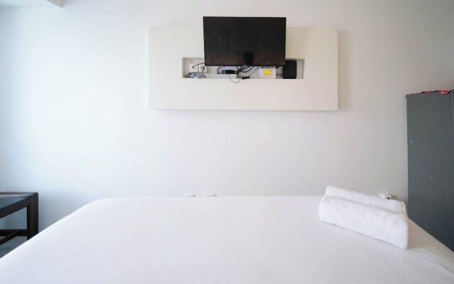 Nice And Comfy Studio At Orchard Supermall Mansion Apartment