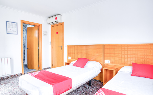 OYO Hostal Nova Picanya