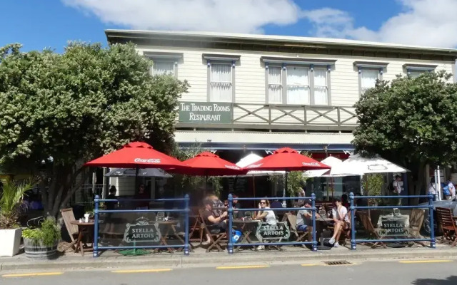 Akaroa Vista