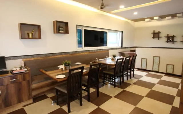 Hotel Majestique pune