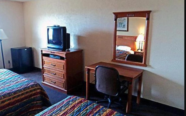 Motel 6 Moriarty, NM
