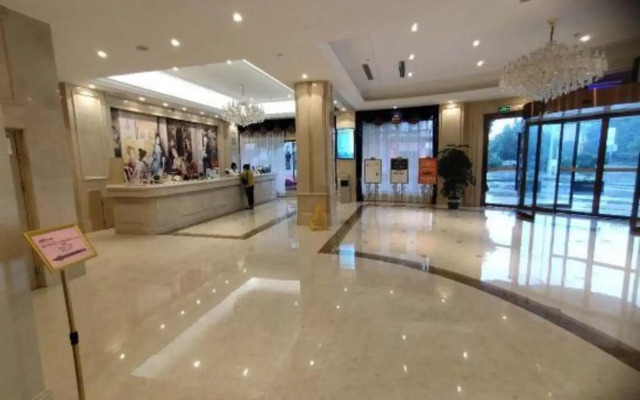 Vienna International Hotel