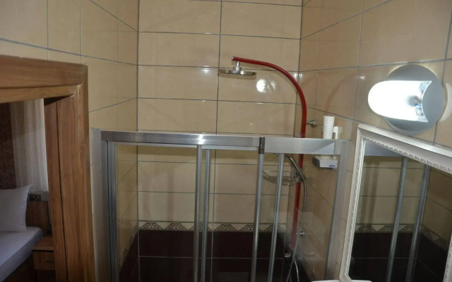 Hisar Hotel