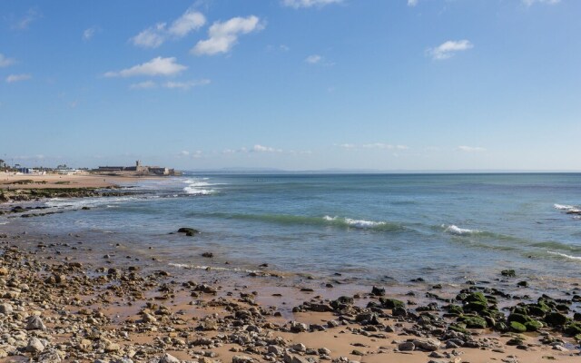 Carcavelos Beach Apt