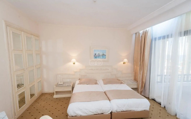 L´Orient Palace Resort & Spa