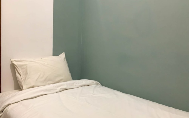 Comfort And Nice 2Br At Cinere Resort Apartment – Guest Rooms – Depok