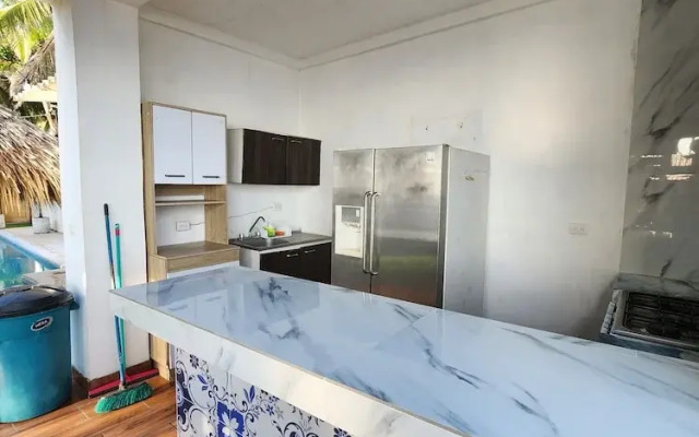 Aqua Vista Beach House