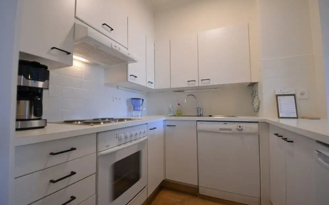 Apartment for 5 People With Garage