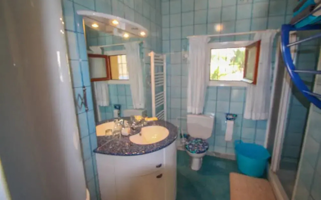 Leila - holiday home with private swimming pool in Moraira