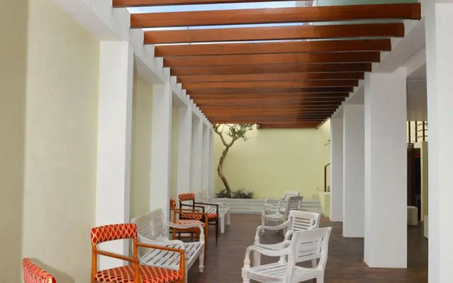 Hotel Cloud Nine