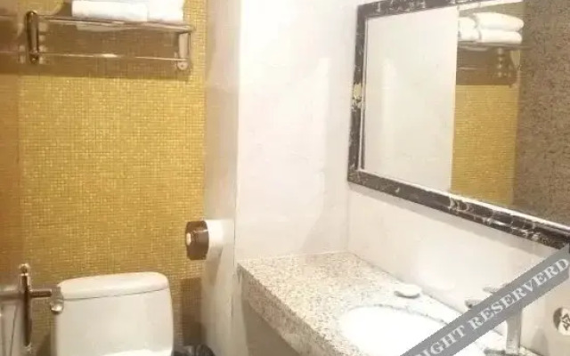 OYO Henghui Business Hotel (Dongguan Dongkeng)