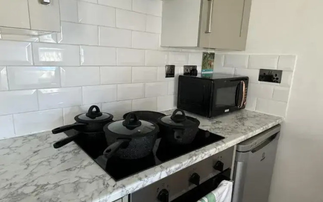 Purbeck Inn Apartment in Bournemouth Town Centre