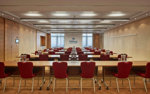 Hilton Frankfurt Airport