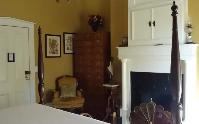 Robert Ruark Inn B&B