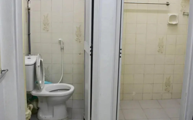 Macallum Budget Muslim Homestay