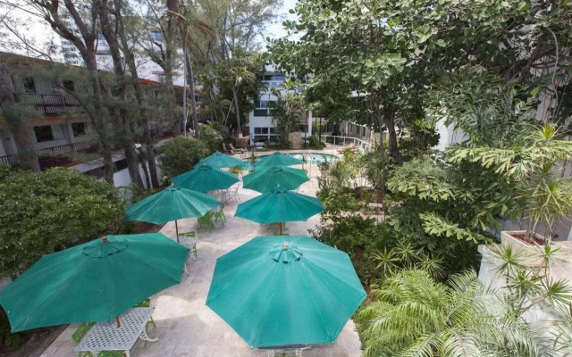 Premiere Hotel