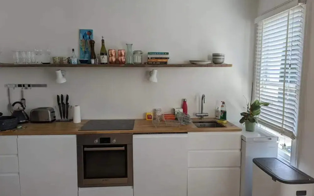 Stylish 2 Bedroom Apartment in Peckham