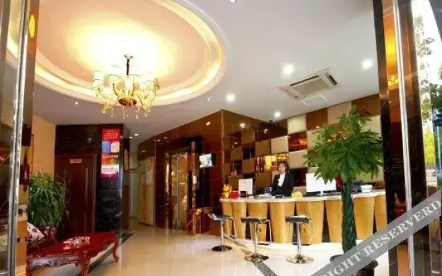 Xinchen Business Hotel