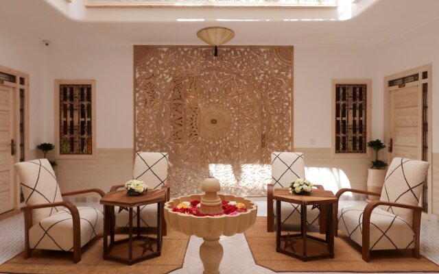 Riad Wazani Square & SPA