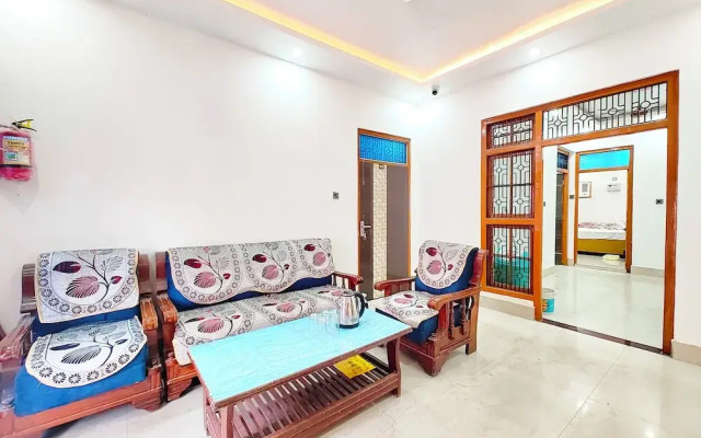 Hotel Mateshwari Palace Ayodhya