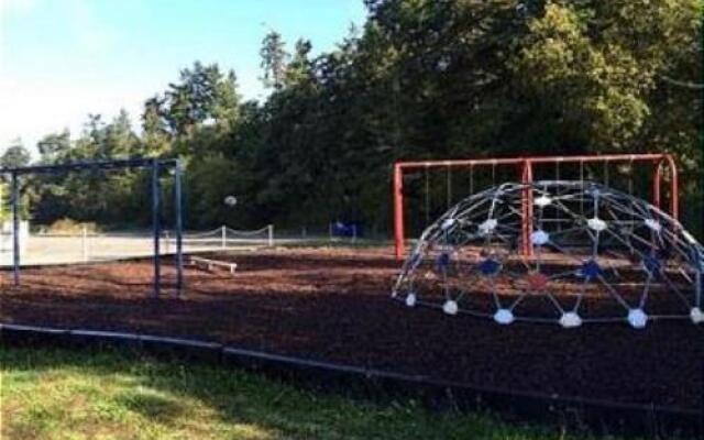 216 - Beach Look Out Retreat