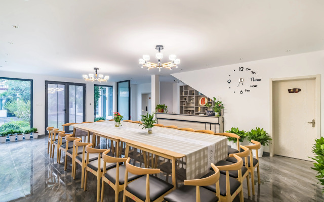 Yishan Residential Residence