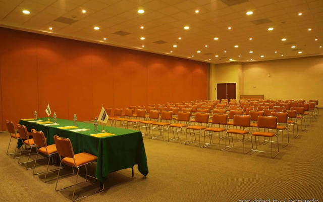 City Express Suites by Marriott Querétaro