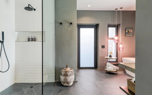 Villa Lion View Private Luxury Retreat