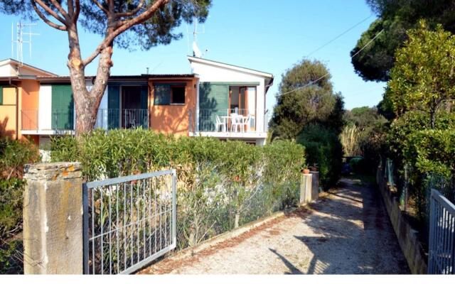 Two room apartment in four-family villa-CALANCHIOLE 2PT.