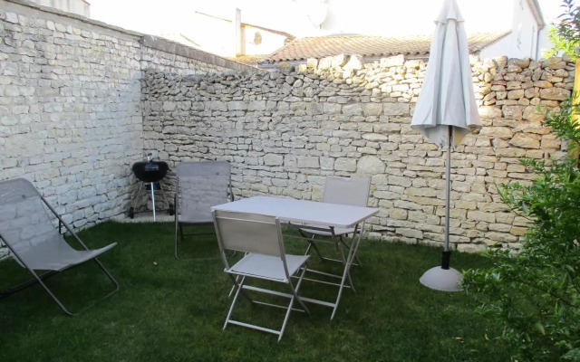 Studio 2 Pers Proche Plage Et Commerces