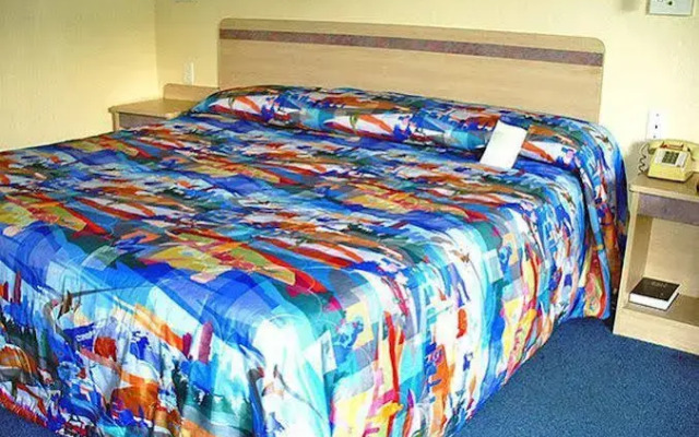 Motel 6 Columbia West