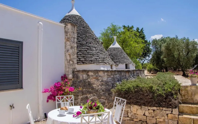 3598 Trullo Yoram by Perle di Puglia