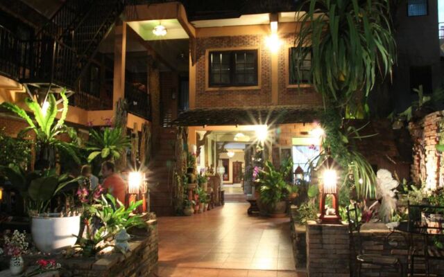 SK House