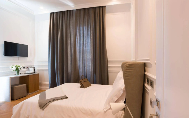 Via Chiodo Luxury Rooms