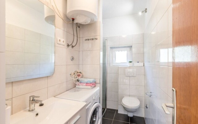 Mirica - Close to the Beach - A1