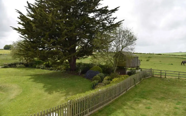 Lower Bryanston Farm