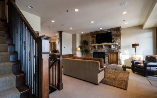 Fairway Springs by Park City Vacations